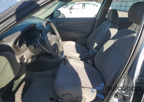 2004 Nissan Sentra 1.8 z USA, uszkodzony, nr VIN 3N1CB51D84L918273